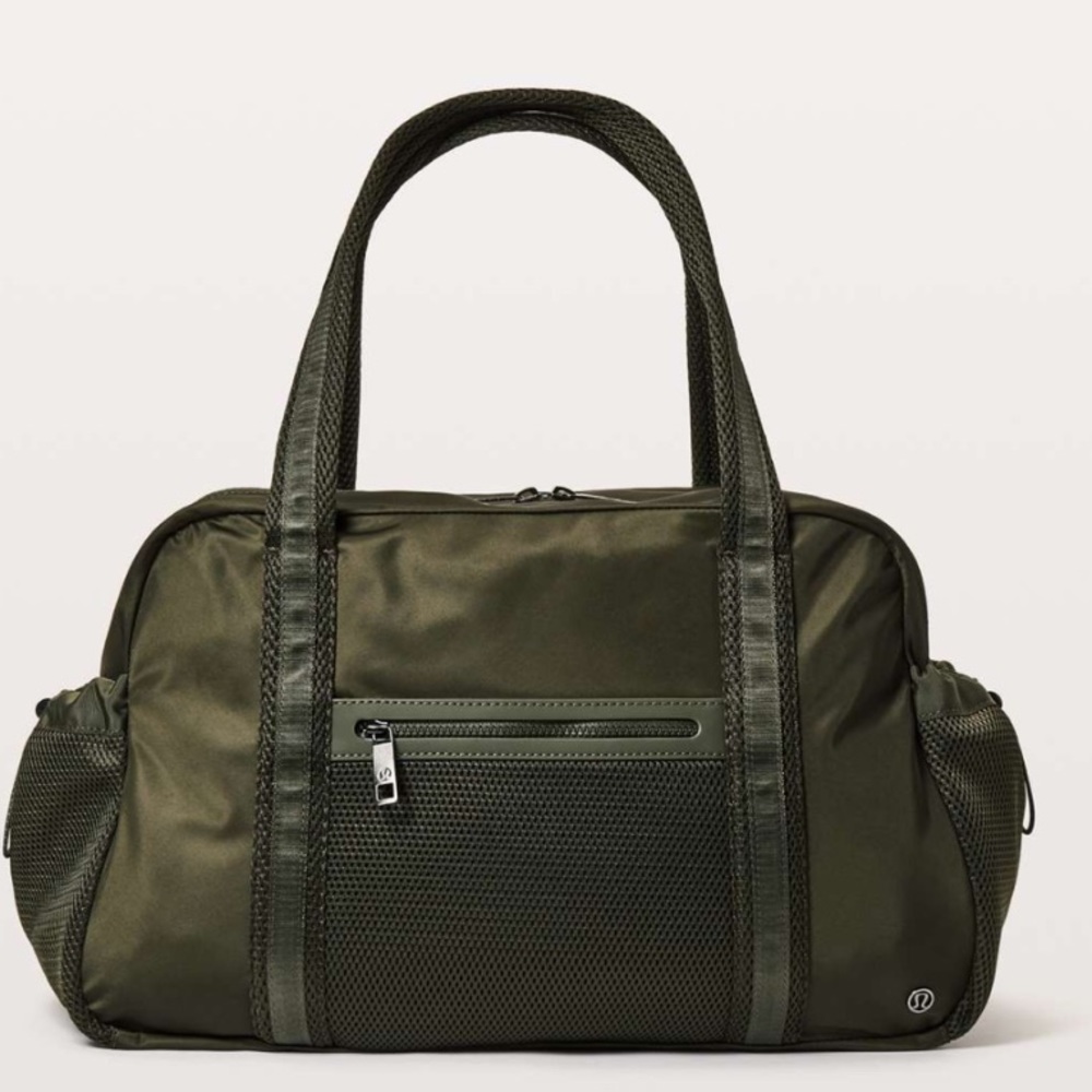 Lululemon Everywhere Duffle *27L